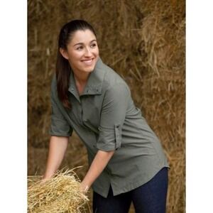 NWT!! Women's KERRITS Convertible Sun Shirt Cypress Green Snaps Equestrian Large